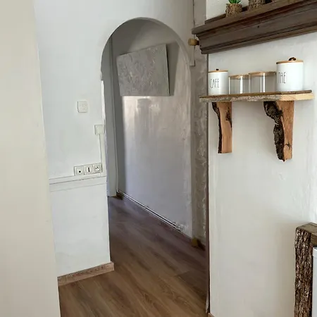 Couleur Des Champs Avec Exterieur - 15 Mn A Pied De La Cite Daire