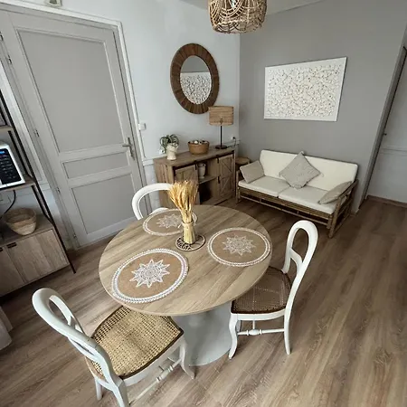 Couleur Des Champs Avec Exterieur - 15 Mn A Pied De La Cite