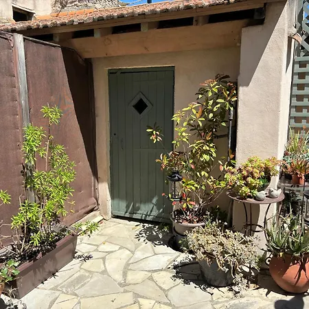 Couleur Des Champs Avec Exterieur - 15 Mn A Pied De La Cite *