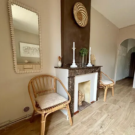 Couleur Des Champs Avec Exterieur - 15 Mn A Pied De La Cite Appartement Carcassonne