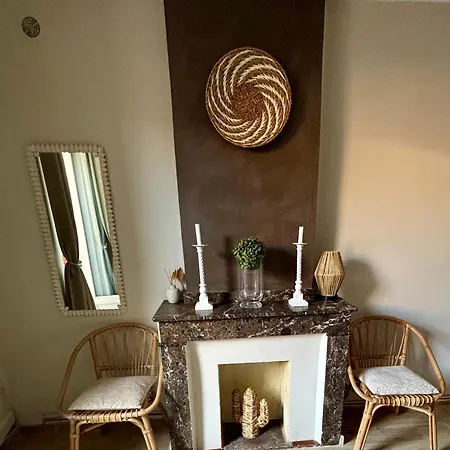 Couleur Des Champs Avec Exterieur - 15 Mn A Pied De La Cite Appartement *