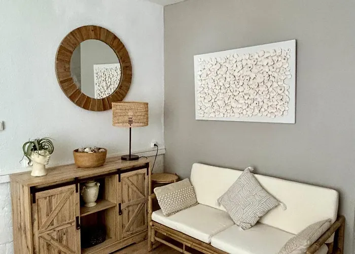 Couleur Des Champs Avec Exterieur - 15 Mn A Pied De La Cite