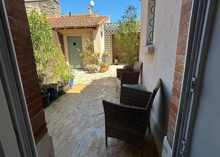 Lejlighed Couleur Des Champs Avec Exterieur - 15 Mn A Pied De La Cite