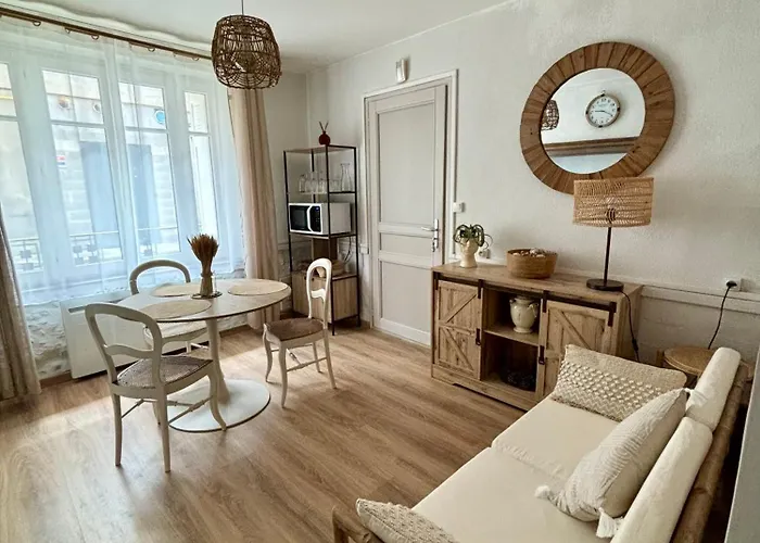 Apartment Couleur Des Champs Avec Exterieur - 15 Mn A Pied De La Cite *